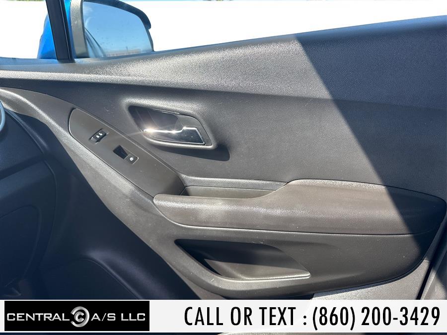 2015 Chevrolet Trax AWD 4dr LS w/1LS, available for sale in East Windsor, Connecticut | Central A/S LLC. East Windsor, Connecticut 2015 Chevrolet Trax AWD 4dr LS w/1LS, available for sale in East Windsor, Connecticut | Central A/S LLC. East Windsor, Connecticut