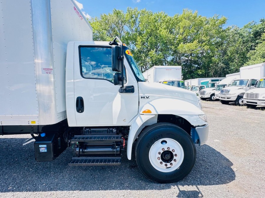 2022 International MV 26FT BOX TRUCK NON CDL LIFT GATE CUMMINS, available for sale in South Amboy, New Jersey | NJ Truck Spot. South Amboy, New Jersey 2022 International MV 26FT BOX TRUCK NON CDL LIFT GATE CUMMINS, available for sale in South Amboy, New Jersey | NJ Truck Spot. South Amboy, New Jersey