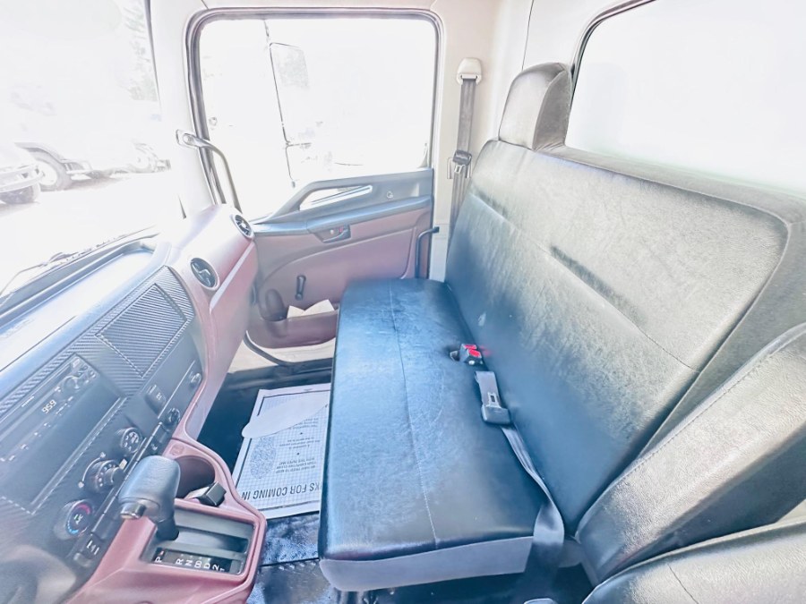 2023 HINO L6 26FT BOX + AIR SUSPENSION + LIFT GATE + NO CDL, available for sale in South Amboy, New Jersey | NJ Truck Spot. South Amboy, New Jersey 2023 HINO L6 26FT BOX + AIR SUSPENSION + LIFT GATE + NO CDL, available for sale in South Amboy, New Jersey | NJ Truck Spot. South Amboy, New Jersey