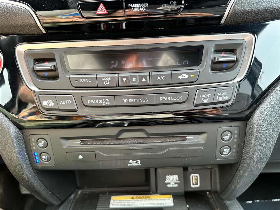 2022 Honda Pilot Black Edition, available for sale in Patchogue, New York | Baron Supercenter. Patchogue, New York 2022 Honda Pilot Black Edition, available for sale in Patchogue, New York | Baron Supercenter. Patchogue, New York