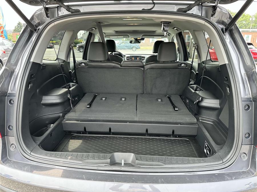 2022 Honda Pilot Special Edition, available for sale in Patchogue, New York | Baron Supercenter. Patchogue, New York 2022 Honda Pilot Special Edition, available for sale in Patchogue, New York | Baron Supercenter. Patchogue, New York