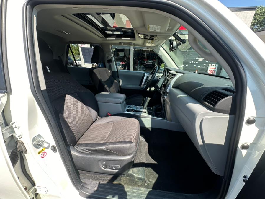 2011 Toyota 4Runner 4WD 4dr V6 SR5 (Natl), available for sale in West Hartford, Connecticut | AutoMax. West Hartford, Connecticut 2011 Toyota 4Runner 4WD 4dr V6 SR5 (Natl), available for sale in West Hartford, Connecticut | AutoMax. West Hartford, Connecticut