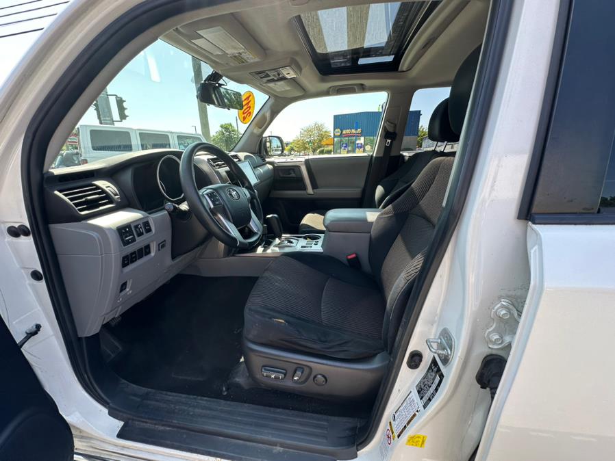 2011 Toyota 4Runner 4WD 4dr V6 SR5 (Natl), available for sale in West Hartford, Connecticut | AutoMax. West Hartford, Connecticut 2011 Toyota 4Runner 4WD 4dr V6 SR5 (Natl), available for sale in West Hartford, Connecticut | AutoMax. West Hartford, Connecticut