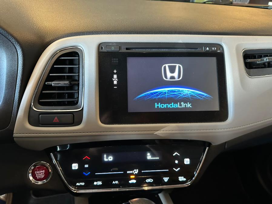 2016 Honda HR-V AWD 4dr CVT EX-L w/Navi, available for sale in West Hartford, Connecticut | AutoMax. West Hartford, Connecticut 2016 Honda HR-V AWD 4dr CVT EX-L w/Navi, available for sale in West Hartford, Connecticut | AutoMax. West Hartford, Connecticut