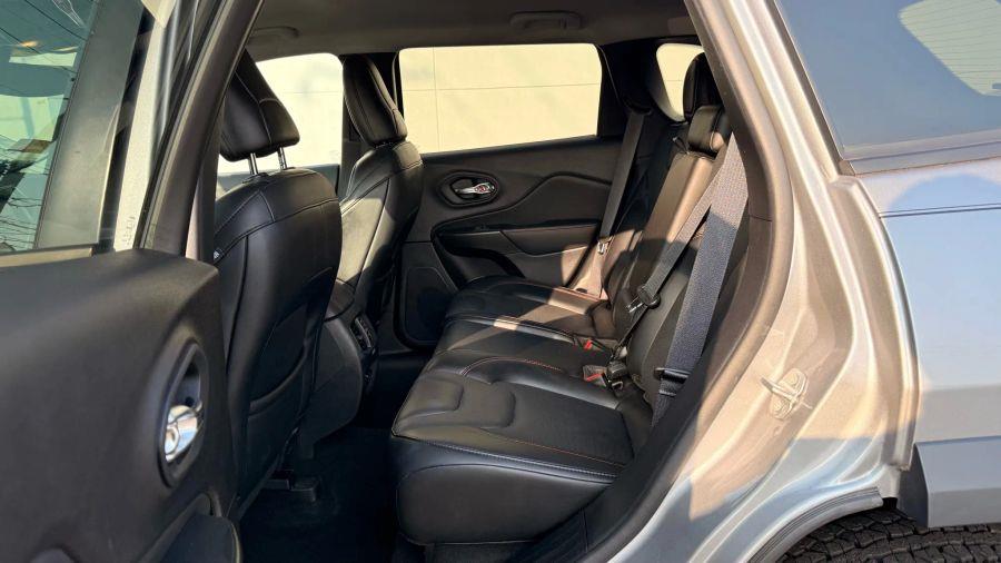 2021 Jeep Cherokee TrailHawk Sport Utility 4D, available for sale in Linden, New Jersey | Route 27 Auto Mall. Linden, New Jersey 2021 Jeep Cherokee TrailHawk Sport Utility 4D, available for sale in Linden, New Jersey | Route 27 Auto Mall. Linden, New Jersey