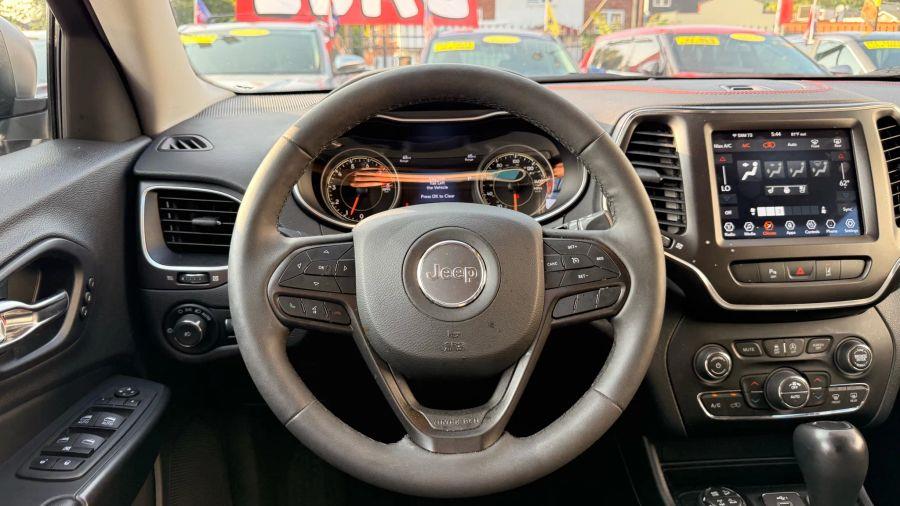 2021 Jeep Cherokee TrailHawk Sport Utility 4D, available for sale in Linden, New Jersey | Route 27 Auto Mall. Linden, New Jersey 2021 Jeep Cherokee TrailHawk Sport Utility 4D, available for sale in Linden, New Jersey | Route 27 Auto Mall. Linden, New Jersey