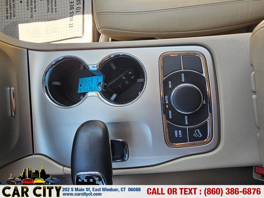2014 Jeep Grand Cherokee 4WD 4dr Limited, available for sale in East Windsor, Connecticut | Car City LLC. East Windsor, Connecticut 2014 Jeep Grand Cherokee 4WD 4dr Limited, available for sale in East Windsor, Connecticut | Car City LLC. East Windsor, Connecticut