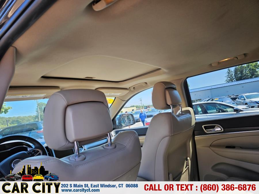 2014 Jeep Grand Cherokee 4WD 4dr Limited, available for sale in East Windsor, Connecticut | Car City LLC. East Windsor, Connecticut 2014 Jeep Grand Cherokee 4WD 4dr Limited, available for sale in East Windsor, Connecticut | Car City LLC. East Windsor, Connecticut