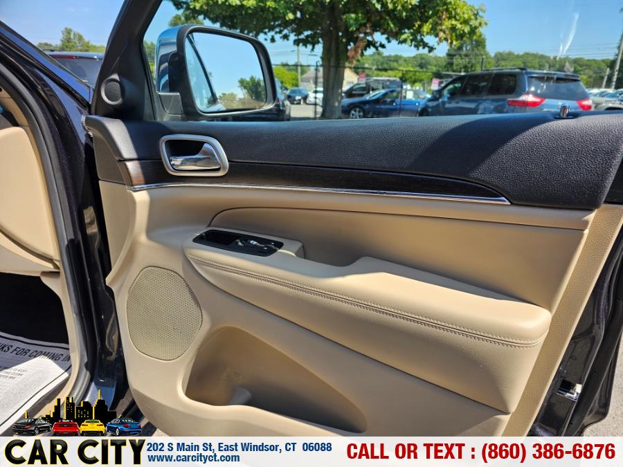 2014 Jeep Grand Cherokee 4WD 4dr Limited, available for sale in East Windsor, Connecticut | Car City LLC. East Windsor, Connecticut 2014 Jeep Grand Cherokee 4WD 4dr Limited, available for sale in East Windsor, Connecticut | Car City LLC. East Windsor, Connecticut