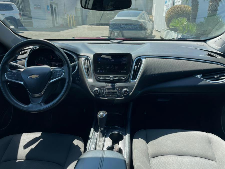 2020 Chevrolet Malibu 4dr Sdn LT, available for sale in Hawaiian Gardens, California | Luxe Motors. Hawaiian Gardens, California 2020 Chevrolet Malibu 4dr Sdn LT, available for sale in Hawaiian Gardens, California | Luxe Motors. Hawaiian Gardens, California