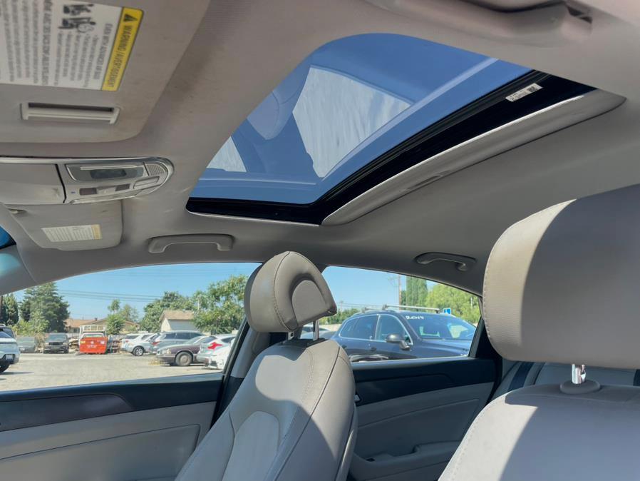 2017 Hyundai Sonata Sport 2.4L PZEV, available for sale in Hawaiian Gardens, California | Luxe Motors. Hawaiian Gardens, California 2017 Hyundai Sonata Sport 2.4L PZEV, available for sale in Hawaiian Gardens, California | Luxe Motors. Hawaiian Gardens, California
