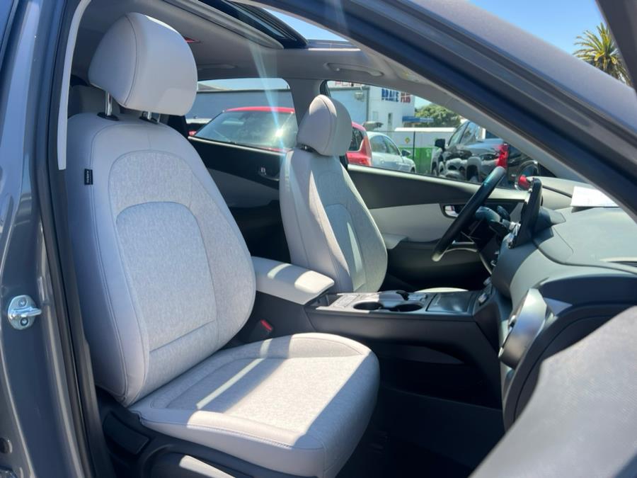 2023 Hyundai Kona Electric SEL, available for sale in Daly City, California | Green Light Auto Wholesale. Daly City, California 2023 Hyundai Kona Electric SEL, available for sale in Daly City, California | Green Light Auto Wholesale. Daly City, California