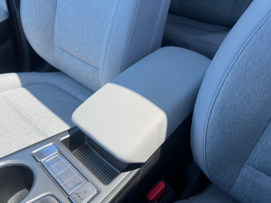 2023 Hyundai Kona Electric SEL, available for sale in Daly City, California | Green Light Auto Wholesale. Daly City, California 2023 Hyundai Kona Electric SEL, available for sale in Daly City, California | Green Light Auto Wholesale. Daly City, California