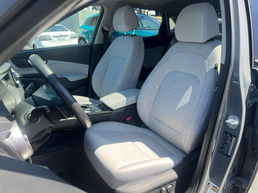 2023 Hyundai Kona Electric SEL, available for sale in Daly City, California | Green Light Auto Wholesale. Daly City, California 2023 Hyundai Kona Electric SEL, available for sale in Daly City, California | Green Light Auto Wholesale. Daly City, California