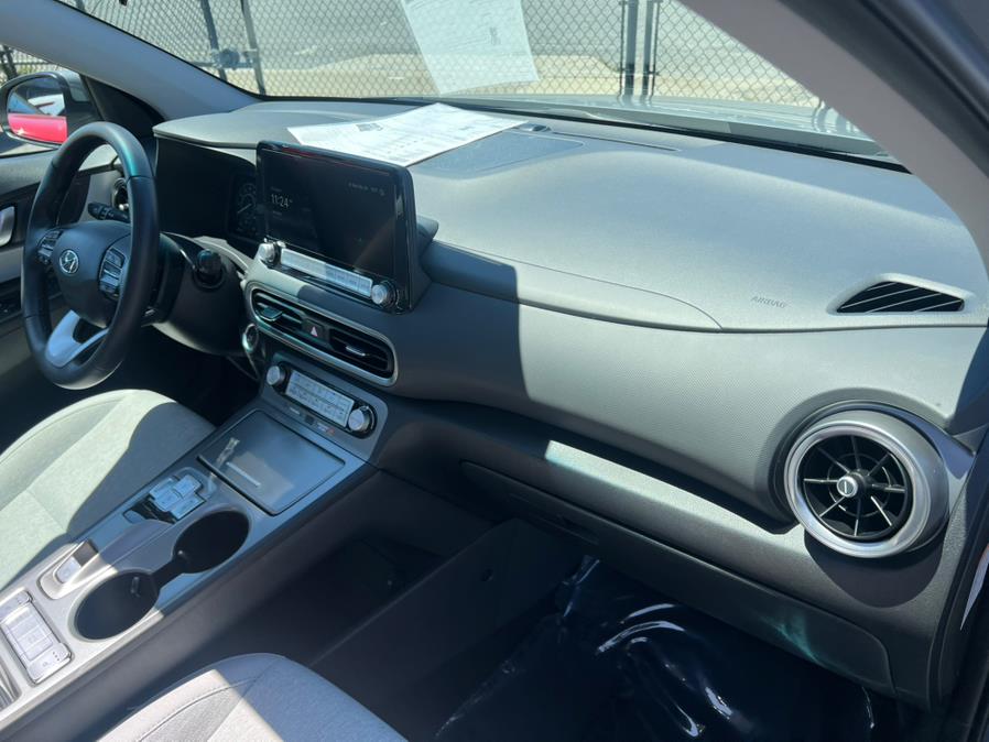 2023 Hyundai Kona Electric SEL, available for sale in Daly City, California | Green Light Auto Wholesale. Daly City, California 2023 Hyundai Kona Electric SEL, available for sale in Daly City, California | Green Light Auto Wholesale. Daly City, California