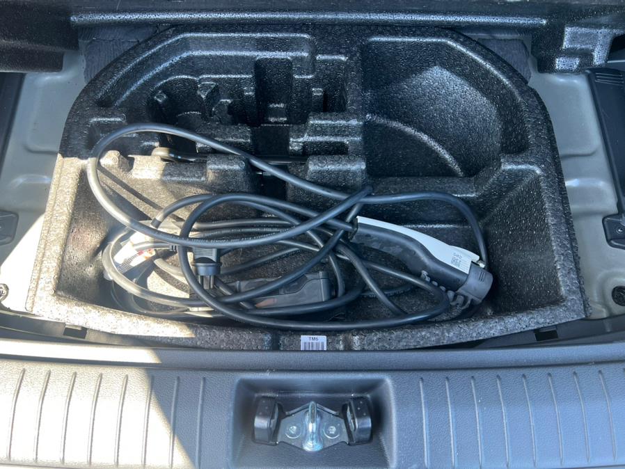 2023 Hyundai Kona Electric SEL, available for sale in Daly City, California | Green Light Auto Wholesale. Daly City, California 2023 Hyundai Kona Electric SEL, available for sale in Daly City, California | Green Light Auto Wholesale. Daly City, California