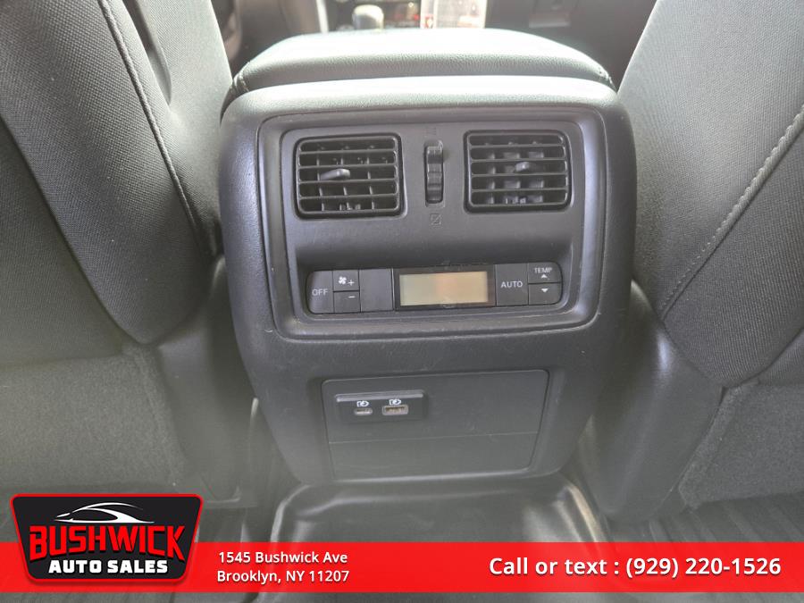 2019 Nissan Pathfinder 4x4 SV, available for sale in Hempstead, New York | VIP Auto Credit Express. Hempstead, New York 2019 Nissan Pathfinder 4x4 SV, available for sale in Hempstead, New York | VIP Auto Credit Express. Hempstead, New York