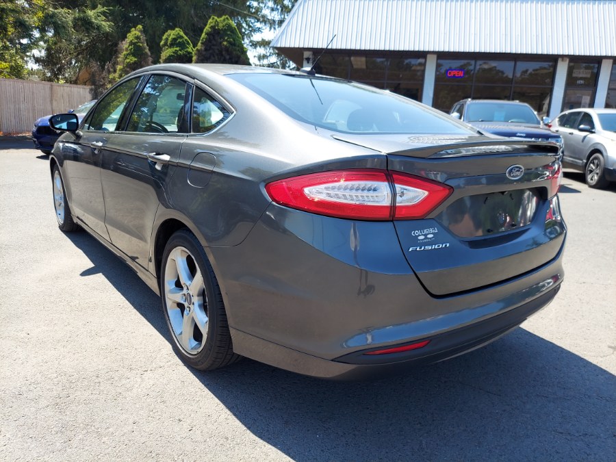 2016 Ford Fusion 4dr Sdn SE FWD, available for sale in East Windsor, Connecticut | United Auto Sales of E Windsor, Inc. East Windsor, Connecticut 2016 Ford Fusion 4dr Sdn SE FWD, available for sale in East Windsor, Connecticut | United Auto Sales of E Windsor, Inc. East Windsor, Connecticut