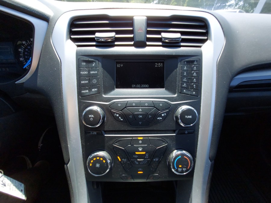 2016 Ford Fusion 4dr Sdn SE FWD, available for sale in East Windsor, Connecticut | United Auto Sales of E Windsor, Inc. East Windsor, Connecticut 2016 Ford Fusion 4dr Sdn SE FWD, available for sale in East Windsor, Connecticut | United Auto Sales of E Windsor, Inc. East Windsor, Connecticut