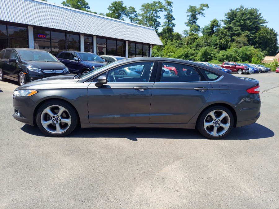 2016 Ford Fusion 4dr Sdn SE FWD, available for sale in East Windsor, Connecticut | United Auto Sales of E Windsor, Inc. East Windsor, Connecticut 2016 Ford Fusion 4dr Sdn SE FWD, available for sale in East Windsor, Connecticut | United Auto Sales of E Windsor, Inc. East Windsor, Connecticut