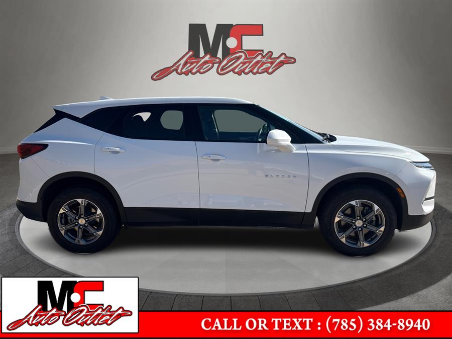 2024 Chevrolet Blazer AWD 4dr LT w/2LT, available for sale in Colby, Kansas | M C Auto Outlet Inc. Colby, Kansas 2024 Chevrolet Blazer AWD 4dr LT w/2LT, available for sale in Colby, Kansas | M C Auto Outlet Inc. Colby, Kansas