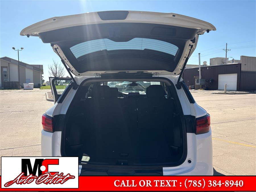 2024 Chevrolet Blazer AWD 4dr LT w/2LT, available for sale in Colby, Kansas | M C Auto Outlet Inc. Colby, Kansas 2024 Chevrolet Blazer AWD 4dr LT w/2LT, available for sale in Colby, Kansas | M C Auto Outlet Inc. Colby, Kansas