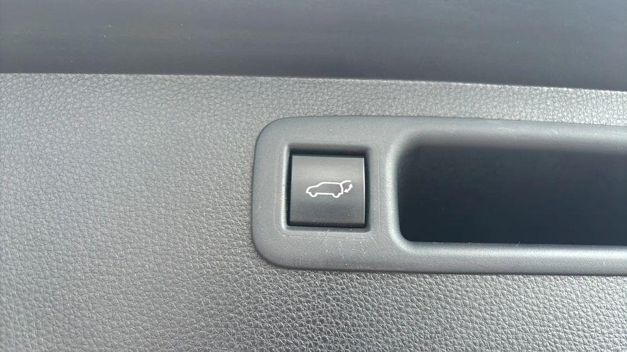 2021 Toyota Highlander XLE Sport Utility 4D, available for sale in NEW BRITAIN, Connecticut | Prestige Auto Superstore. NEW BRITAIN, Connecticut 2021 Toyota Highlander XLE Sport Utility 4D, available for sale in NEW BRITAIN, Connecticut | Prestige Auto Superstore. NEW BRITAIN, Connecticut