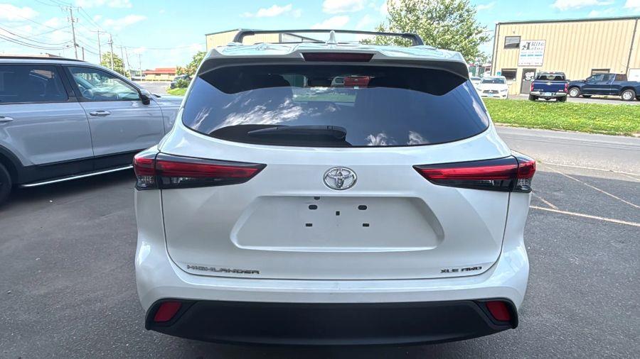 2021 Toyota Highlander XLE Sport Utility 4D, available for sale in NEW BRITAIN, Connecticut | Prestige Auto Superstore. NEW BRITAIN, Connecticut 2021 Toyota Highlander XLE Sport Utility 4D, available for sale in NEW BRITAIN, Connecticut | Prestige Auto Superstore. NEW BRITAIN, Connecticut