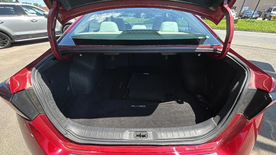 2022 Nissan Altima 2.5 SV Sedan 4D, available for sale in NEW BRITAIN, Connecticut | Prestige Auto Superstore. NEW BRITAIN, Connecticut 2022 Nissan Altima 2.5 SV Sedan 4D, available for sale in NEW BRITAIN, Connecticut | Prestige Auto Superstore. NEW BRITAIN, Connecticut