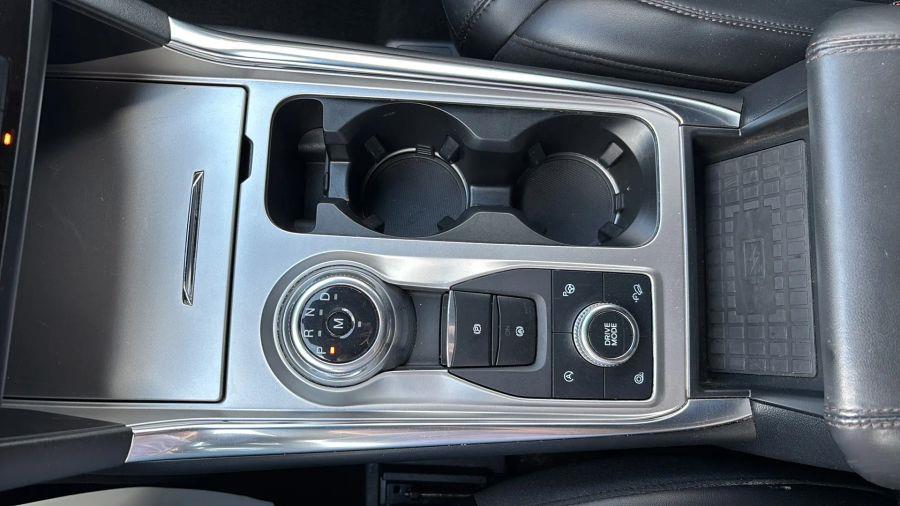 2020 Ford Explorer Platinum Sport Utility 4D, available for sale in NEW BRITAIN, Connecticut | Prestige Auto Superstore. NEW BRITAIN, Connecticut 2020 Ford Explorer Platinum Sport Utility 4D, available for sale in NEW BRITAIN, Connecticut | Prestige Auto Superstore. NEW BRITAIN, Connecticut