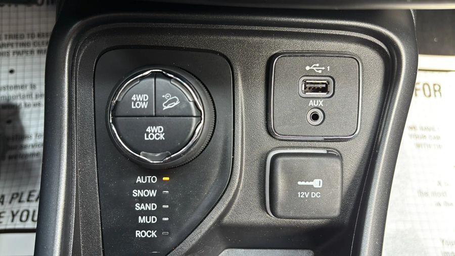 2019 Jeep Compass Trailhawk Sport Utility 4D, available for sale in NEW BRITAIN, Connecticut | Prestige Auto Superstore. NEW BRITAIN, Connecticut 2019 Jeep Compass Trailhawk Sport Utility 4D, available for sale in NEW BRITAIN, Connecticut | Prestige Auto Superstore. NEW BRITAIN, Connecticut