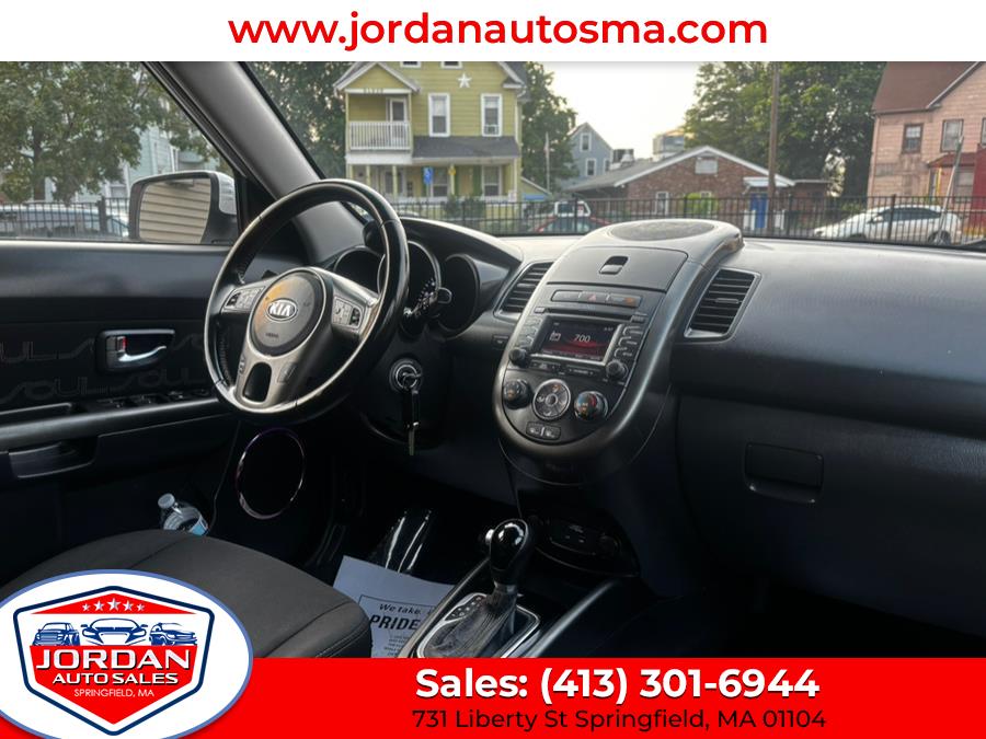 2013 Kia Soul 5dr Wgn Auto +, available for sale in Springfield, Massachusetts | Jordan Auto Sales. Springfield, Massachusetts 2013 Kia Soul 5dr Wgn Auto +, available for sale in Springfield, Massachusetts | Jordan Auto Sales. Springfield, Massachusetts