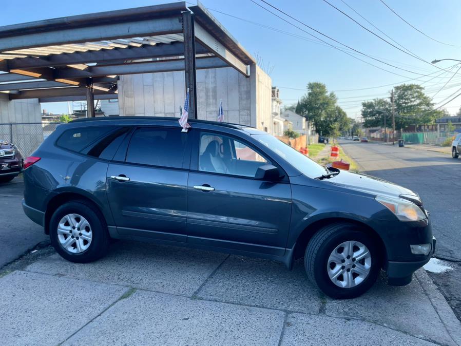 2011 Chevrolet Traverse AWD 4dr LS, available for sale in Plainfield, New Jersey | Best Cars R Us LLC. Plainfield, New Jersey 2011 Chevrolet Traverse AWD 4dr LS, available for sale in Plainfield, New Jersey | Best Cars R Us LLC. Plainfield, New Jersey