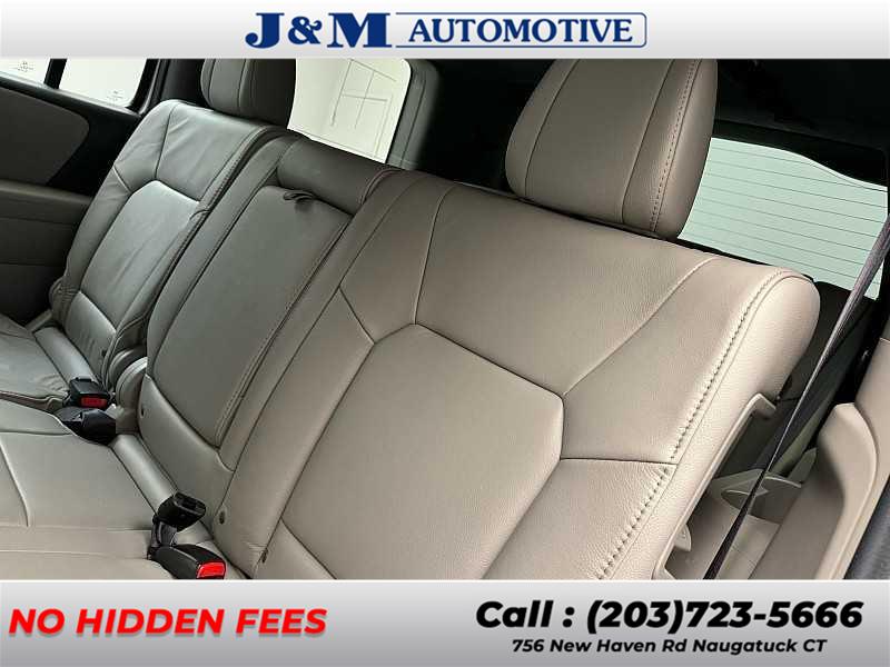 2013 Honda Pilot EX-L, available for sale in Naugatuck, Connecticut | J&M Automotive Sls&Svc LLC. Naugatuck, Connecticut 2013 Honda Pilot EX-L, available for sale in Naugatuck, Connecticut | J&M Automotive Sls&Svc LLC. Naugatuck, Connecticut