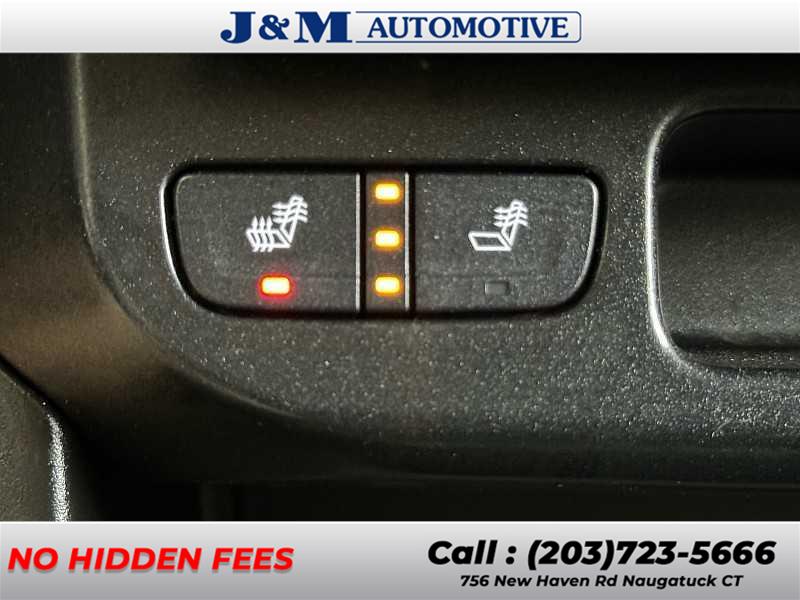 2016 GMC Canyon 4WD SLE, available for sale in Naugatuck, Connecticut | J&M Automotive Sls&Svc LLC. Naugatuck, Connecticut 2016 GMC Canyon 4WD SLE, available for sale in Naugatuck, Connecticut | J&M Automotive Sls&Svc LLC. Naugatuck, Connecticut