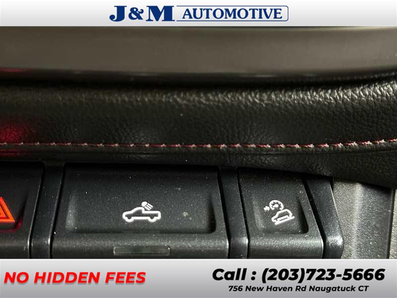 2016 GMC Canyon 4WD SLE, available for sale in Naugatuck, Connecticut | J&M Automotive Sls&Svc LLC. Naugatuck, Connecticut 2016 GMC Canyon 4WD SLE, available for sale in Naugatuck, Connecticut | J&M Automotive Sls&Svc LLC. Naugatuck, Connecticut