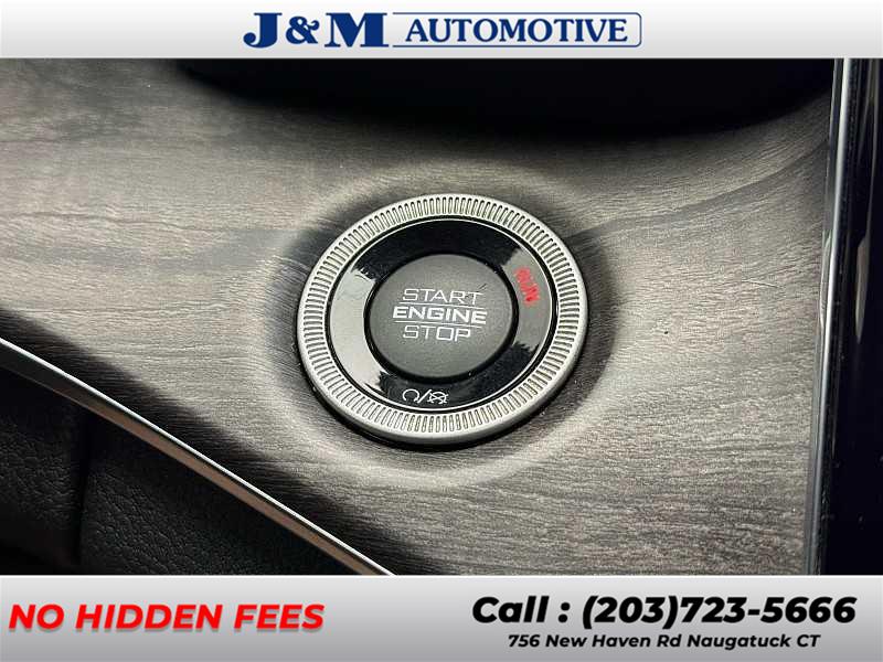 2021 Jeep Grand Cherokee L Overland, available for sale in Naugatuck, Connecticut | J&M Automotive Sls&Svc LLC. Naugatuck, Connecticut 2021 Jeep Grand Cherokee L Overland, available for sale in Naugatuck, Connecticut | J&M Automotive Sls&Svc LLC. Naugatuck, Connecticut