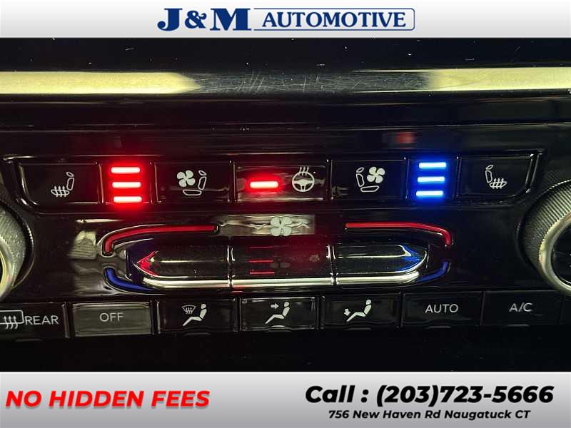 2021 Jeep Grand Cherokee L Overland, available for sale in Naugatuck, Connecticut | J&M Automotive Sls&Svc LLC. Naugatuck, Connecticut 2021 Jeep Grand Cherokee L Overland, available for sale in Naugatuck, Connecticut | J&M Automotive Sls&Svc LLC. Naugatuck, Connecticut