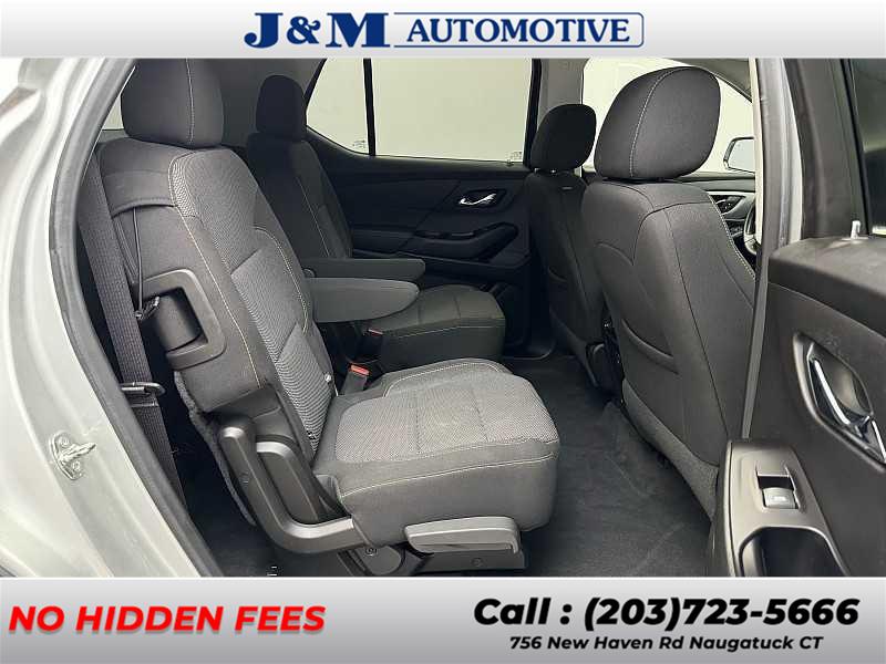 2019 Chevrolet Traverse LT Cloth, available for sale in Naugatuck, Connecticut | J&M Automotive Sls&Svc LLC. Naugatuck, Connecticut 2019 Chevrolet Traverse LT Cloth, available for sale in Naugatuck, Connecticut | J&M Automotive Sls&Svc LLC. Naugatuck, Connecticut