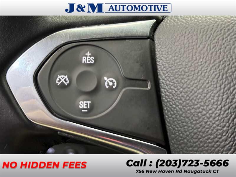 2019 Chevrolet Traverse LT Cloth, available for sale in Naugatuck, Connecticut | J&M Automotive Sls&Svc LLC. Naugatuck, Connecticut 2019 Chevrolet Traverse LT Cloth, available for sale in Naugatuck, Connecticut | J&M Automotive Sls&Svc LLC. Naugatuck, Connecticut
