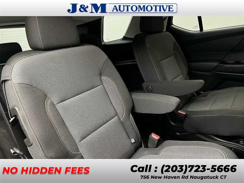 2019 Chevrolet Traverse LT Cloth, available for sale in Naugatuck, Connecticut | J&M Automotive Sls&Svc LLC. Naugatuck, Connecticut 2019 Chevrolet Traverse LT Cloth, available for sale in Naugatuck, Connecticut | J&M Automotive Sls&Svc LLC. Naugatuck, Connecticut