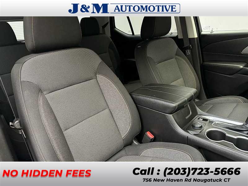 2019 Chevrolet Traverse LT Cloth, available for sale in Naugatuck, Connecticut | J&M Automotive Sls&Svc LLC. Naugatuck, Connecticut 2019 Chevrolet Traverse LT Cloth, available for sale in Naugatuck, Connecticut | J&M Automotive Sls&Svc LLC. Naugatuck, Connecticut