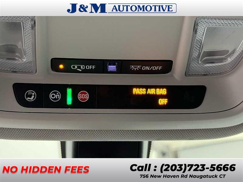 2019 Chevrolet Traverse LT Cloth, available for sale in Naugatuck, Connecticut | J&M Automotive Sls&Svc LLC. Naugatuck, Connecticut 2019 Chevrolet Traverse LT Cloth, available for sale in Naugatuck, Connecticut | J&M Automotive Sls&Svc LLC. Naugatuck, Connecticut