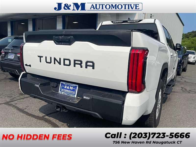 2022 Toyota Tundra SR5 photo 2