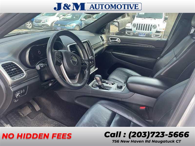 2018 Jeep Grand Cherokee Limited photo 2