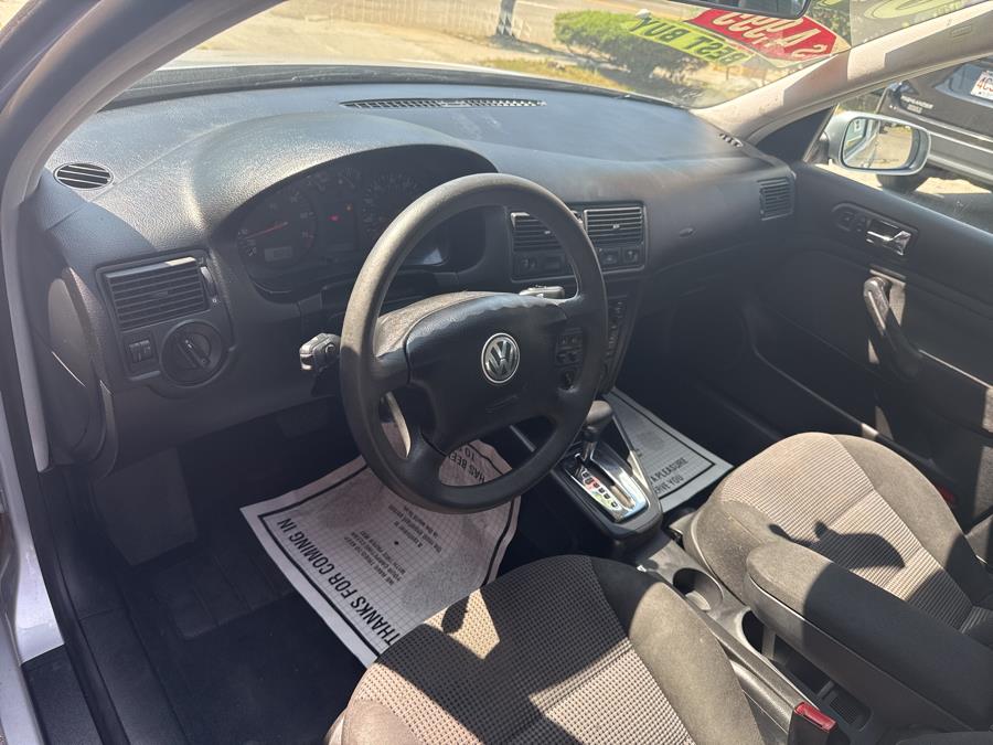 2004 Volkswagen Golf 4dr HB GLS Auto, available for sale in Worcester, Massachusetts | Worcester Auto Outlet LLC. Worcester, Massachusetts 2004 Volkswagen Golf 4dr HB GLS Auto, available for sale in Worcester, Massachusetts | Worcester Auto Outlet LLC. Worcester, Massachusetts