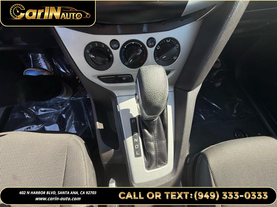 2014 Ford Focus 4dr Sdn SE, available for sale in Santa Ana, California | Carin Auto. Santa Ana, California 2014 Ford Focus 4dr Sdn SE, available for sale in Santa Ana, California | Carin Auto. Santa Ana, California