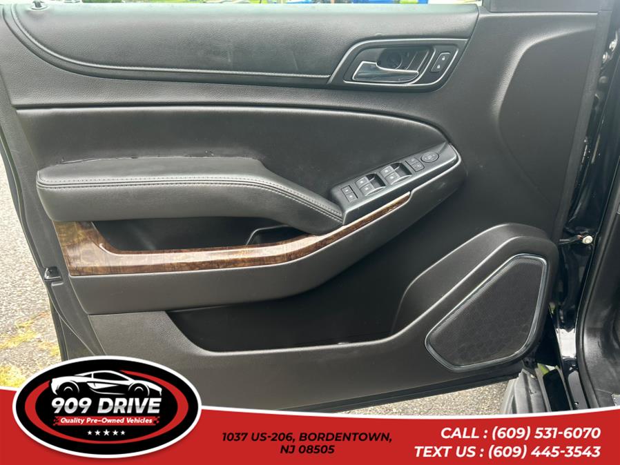 2018 Chevrolet Suburban LT, available for sale in BORDENTOWN, New Jersey | 909 Drive. BORDENTOWN, New Jersey 2018 Chevrolet Suburban LT, available for sale in BORDENTOWN, New Jersey | 909 Drive. BORDENTOWN, New Jersey