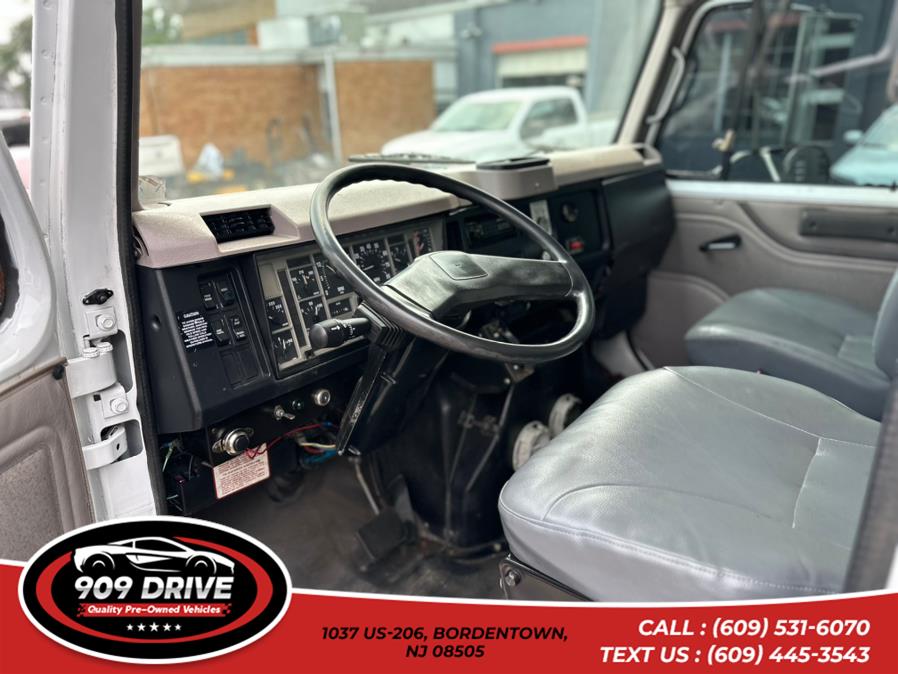 1999 International Tk , available for sale in BORDENTOWN, New Jersey | 909 Drive. BORDENTOWN, New Jersey 1999 International Tk , available for sale in BORDENTOWN, New Jersey | 909 Drive. BORDENTOWN, New Jersey