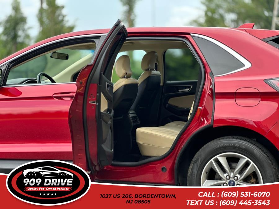 2016 Ford Edge SEL, available for sale in BORDENTOWN, New Jersey | 909 Drive. BORDENTOWN, New Jersey 2016 Ford Edge SEL, available for sale in BORDENTOWN, New Jersey | 909 Drive. BORDENTOWN, New Jersey